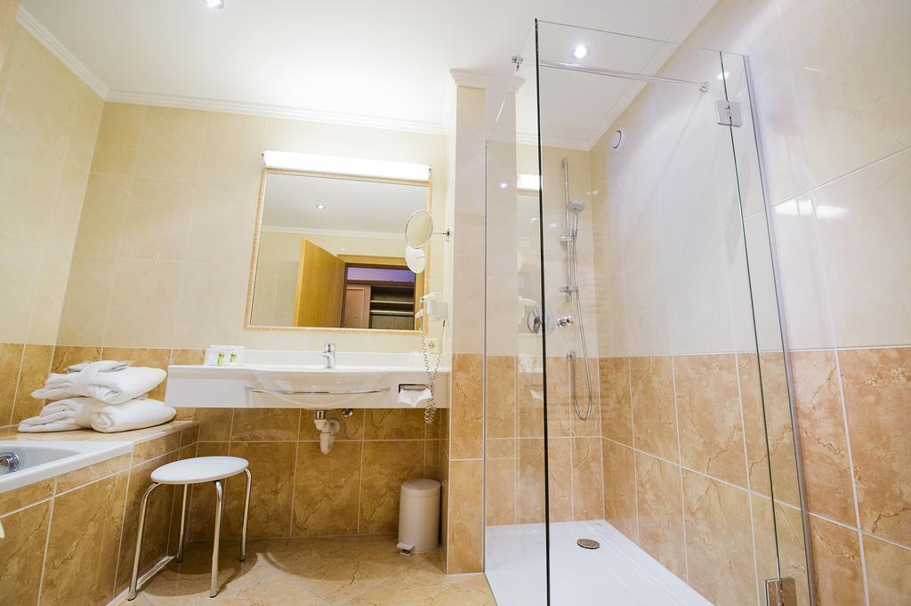 Das Pfandler Hotel Пертизау Екстер'єр фото